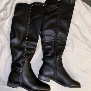 Knee high Black boots